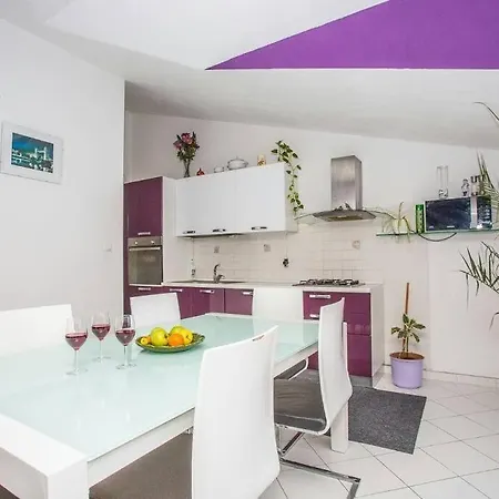 Apartament Pantan 트로기르